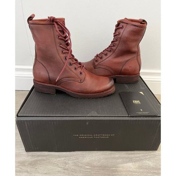FRYE Women's Ankle-High Leather Combat Boot with Lug Sole, Size 5.5 - Picture 3 of 9